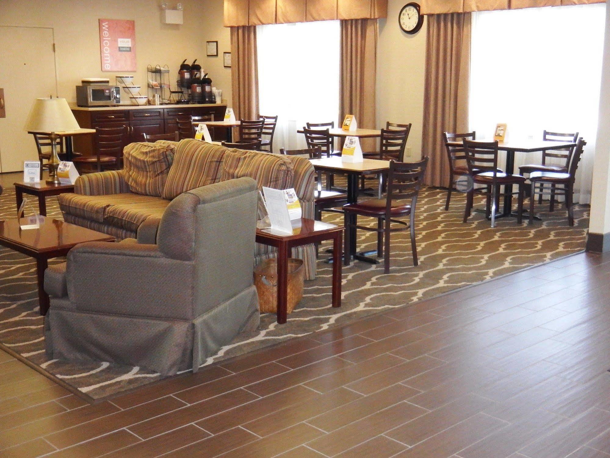 Comfort Inn & Suites Dayville Exterior foto